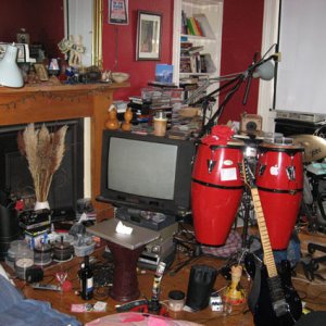 Wee Bro's Livingroom - Messmagic 3