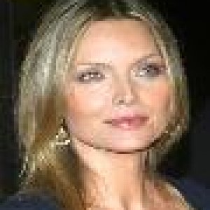 Michelle-pfeiffer-1248945330