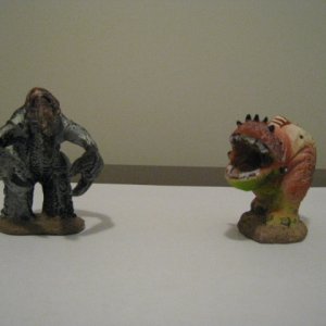 Longu & Hogglo Figurines