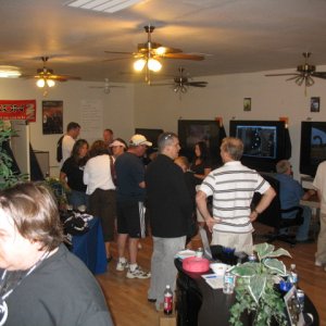 EntropiaOutfitters Event 20080807 crowd1