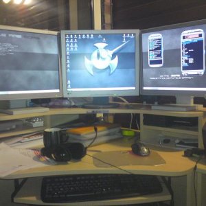3 monitor setup