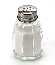 220px-Salt_shaker_on_white_background.jpg